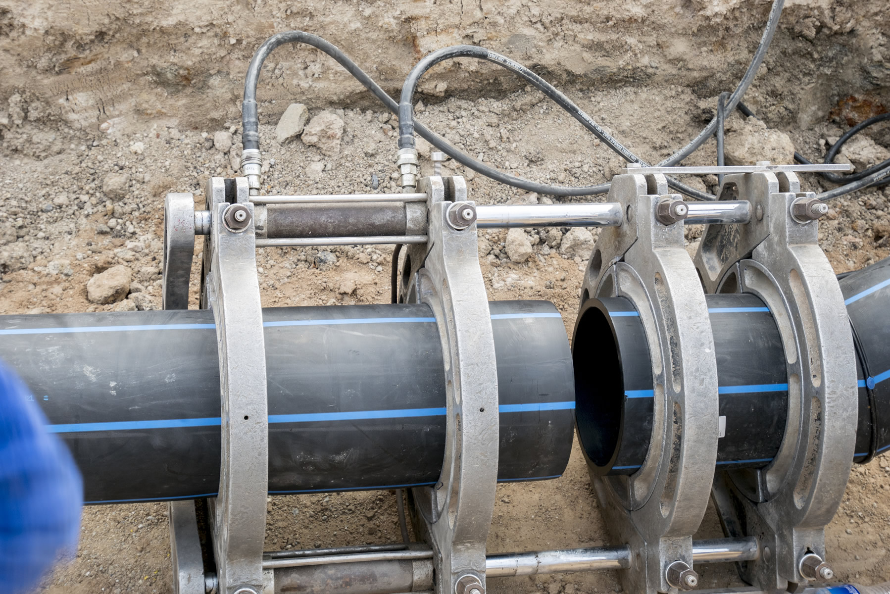 water-supply-project-working-welding-connecting-hdpe-pipe.jpg